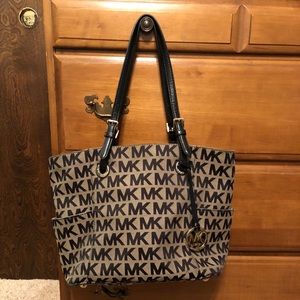 MK Tote
